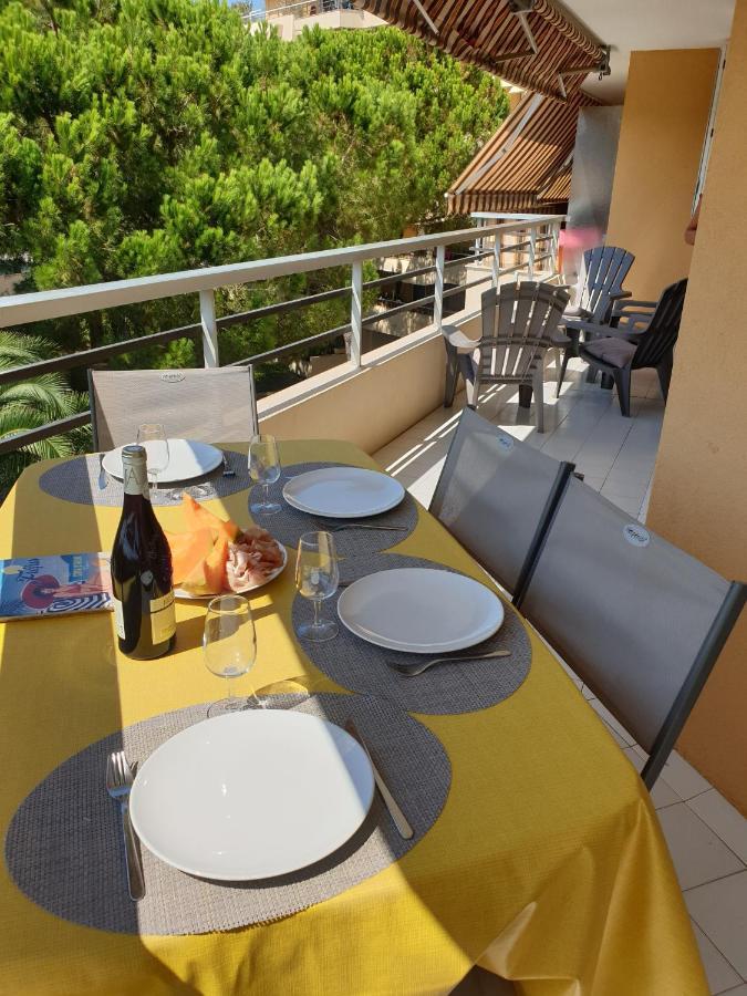 Frejus Plage T2, Piscine, Parking, Plages A 200M Luaran gambar