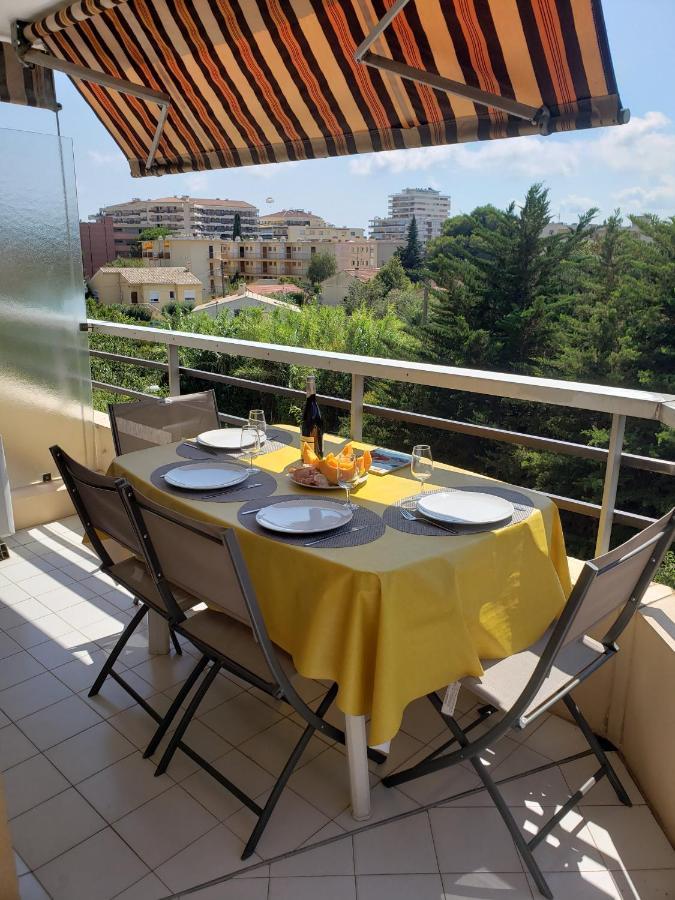 Frejus Plage T2, Piscine, Parking, Plages A 200M Luaran gambar