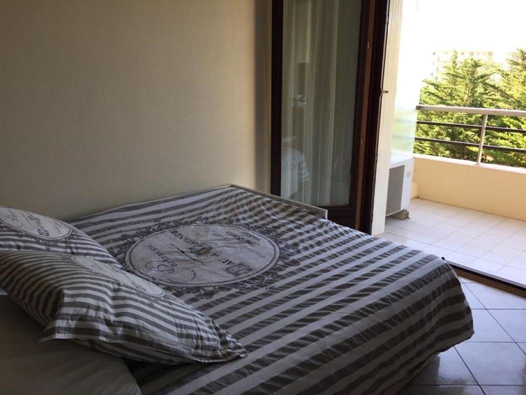 Frejus Plage T2, Piscine, Parking, Plages A 200M Luaran gambar